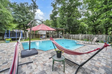 **UNDER CONTRACT WITH A 72 HOUR KICK OUT CLAUSE** This modern - photo 29