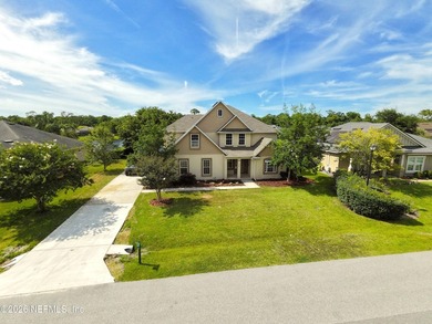 STUNNING & SPACIOUS 4/3.5 WITH HEATED POOL & VIEWS OF NATURAL - photo 3