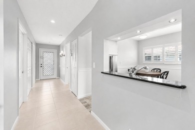 Beautifully updated 2-bedroom, 2-bath second-floor lakeview - photo 5