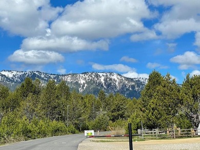 Brand new mountain modern home offering the perfect blend of - photo 4