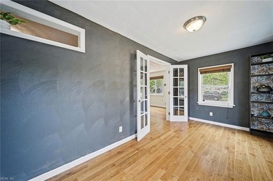 Charming Cape Cod in sought-after Monticello Village! This - photo 7