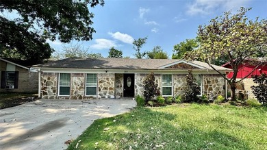 Rockwall Lake Home For Sale in Rockwall Texas