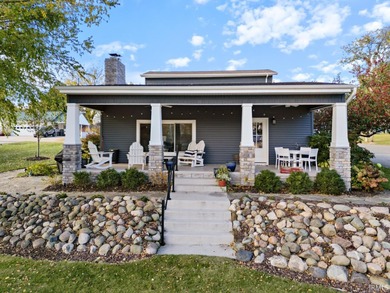 Webster Lake Home For Sale in North Webster Indiana