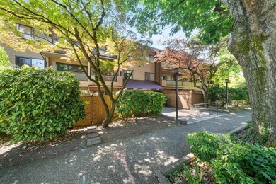 Welcome to Sunset West, a beautifully updated corner residence - photo 1