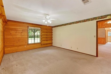 Escape to the peace and privacy of country living with this - photo 13