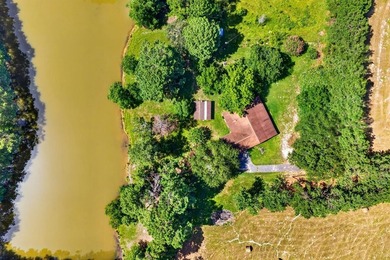 Escape to the peace and privacy of country living with this - photo 24