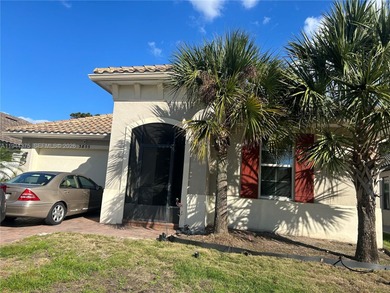 Lake Tohopekaliga Home For Sale in Kissimmee Florida