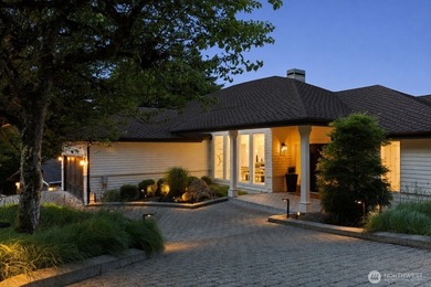 Perched above Lake Washington in one of the Island's most - photo 2