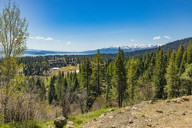 Perched above the resort with what may be the most iconic view - photo 8