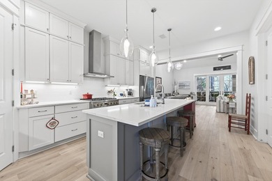 Welcome to refined coastal living in this luxurious Brownstone - photo 17