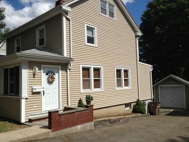 Beautifully-maintained single-family home offers the perfect - photo 19