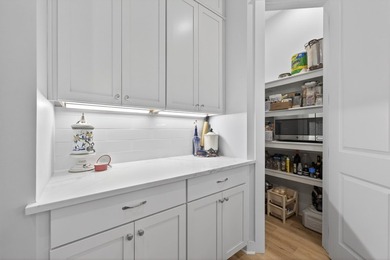 Welcome to refined coastal living in this luxurious Brownstone - photo 21