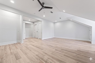 Welcome to refined coastal living in this luxurious Brownstone - photo 36