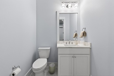 Welcome to refined coastal living in this luxurious Brownstone - photo 41