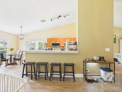 Come fall in love with this gorgeous 3 bedroom, 2 bath, 2 car - photo 9