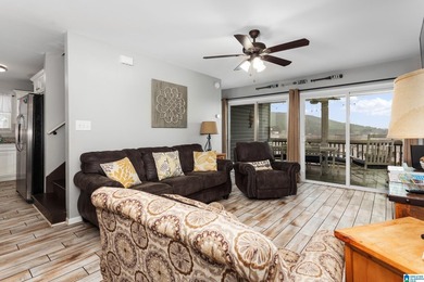 Enjoy lakefront living in the exclusive community of Chesnut Bay - photo 3