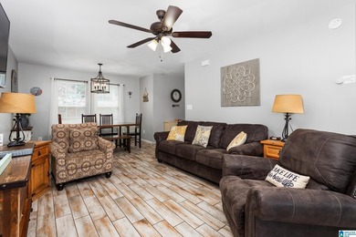 Enjoy lakefront living in the exclusive community of Chesnut Bay - photo 4