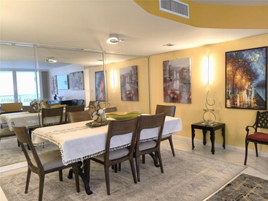 Amazing ocean view apartment 2-bedroom, 2-bathroom with