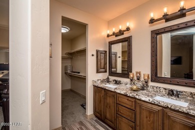 'MODEL HOME ON YOUR LEVEL LOT'. 3400 Square Feet Under Roofes - photo 17