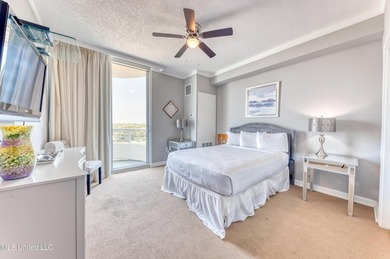 Welcome to Unit 502, where stunning ocean views and resort-style - photo 19