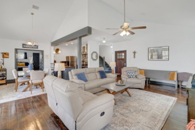 Relaxed Lake Living - photo 20