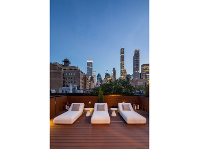 35-Foot-Wide Mansion - approximately 14,300 Interior SF + 3,500 - photo 25