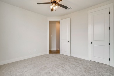 20k your way incentive! Modern Farmhouse Luxury on 1 Acre in - photo 31