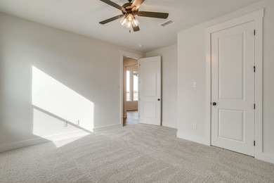 20k your way incentive! Modern Farmhouse Luxury on 1 Acre in - photo 33