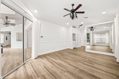 Elegantly remodeled estate home with expansive lake and golf - photo 35