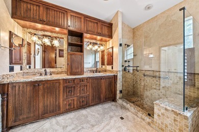 Elegantly remodeled estate home with expansive lake and golf - photo 36