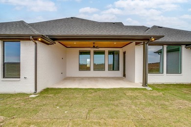 20k your way incentive! Modern Farmhouse Luxury on 1 Acre in - photo 38