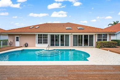 Elegantly remodeled estate home with expansive lake and golf - photo 50