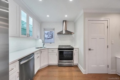 Welcome to 256 Division Street in Massapequa - a fully renovated - photo 15