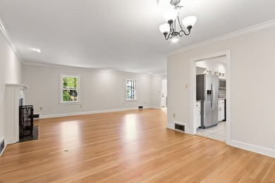 Step into timeless charm and modern comfort with this - photo 20