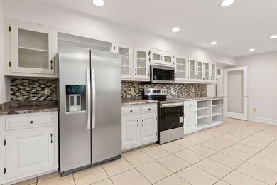 Step into timeless charm and modern comfort with this - photo 22