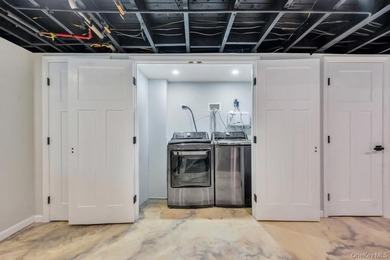 Welcome to 256 Division Street in Massapequa - a fully renovated - photo 33