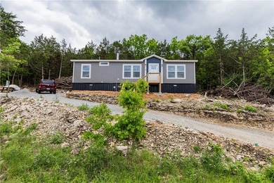 Table Rock Lake - Carroll County Home For Sale in Holiday Island Arkansas