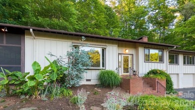 In 1971, this house was FABULOUS - and Tryon was historic. This - photo 11