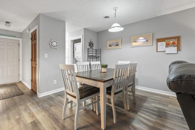 This fully furnished 2-bedroom, 2-bath condo in Shipwatch Pointe - photo 12