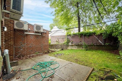 Welcome to 25-33 Francis Lewis Boulevard , Whitestone. This - photo 13