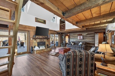 Income-Producing Lakefront Cabin + Guest House + Game Room A - photo 19
