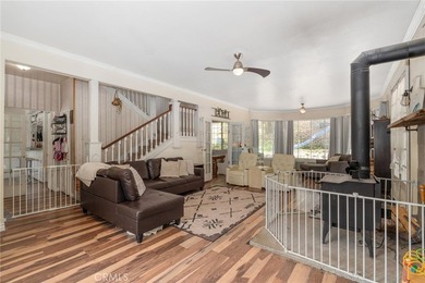 Nestled in the scenic mountains of Crestline, this inviting home - photo 19