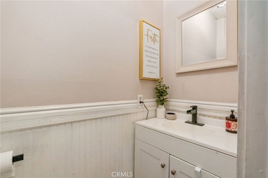 Nestled in the scenic mountains of Crestline, this inviting home - photo 22