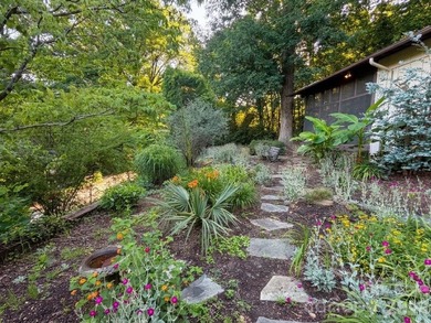 In 1971, this house was FABULOUS - and Tryon was historic. This - photo 28