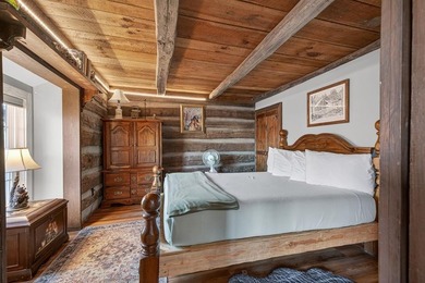 Income-Producing Lakefront Cabin + Guest House + Game Room A - photo 34