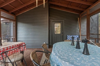 Tucked away on a peaceful cove of Lake Hiwassee in the - photo 8