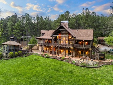 EXPERIENCE LUXURY MOUNTAIN ESTATE LIVING AT ITS FINEST on just - photo 2