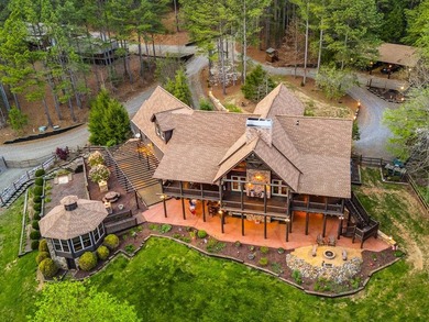 EXPERIENCE LUXURY MOUNTAIN ESTATE LIVING AT ITS FINEST on just - photo 3