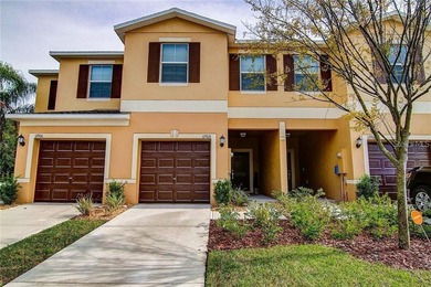 Lake Townhome/Townhouse For Sale in Riverview, Florida