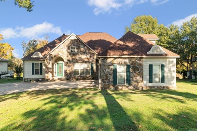 Lake Home For Sale in Greers Ferry, Arkansas